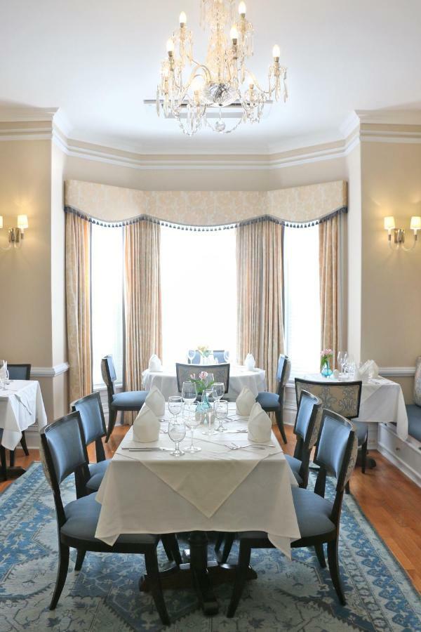 Rosedon Hotel Pembroke Exterior foto